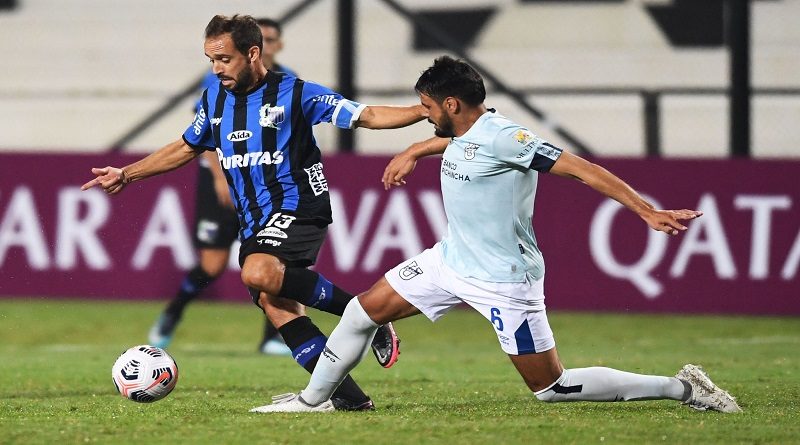 Liverpool de Montevideo venció 2-1 a la Universidad Católica de Ecuador en el inicio de la Libertadores