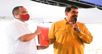Pdte. Maduro recibe proyecto de Contrato Colectivo de Trabajadores del Metro de Caracas