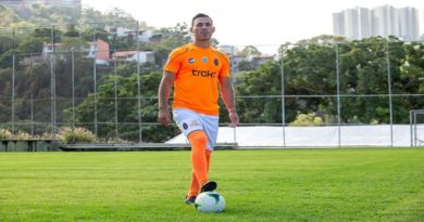 Henry Pernía defenderá la muralla del Deportivo La Guaira