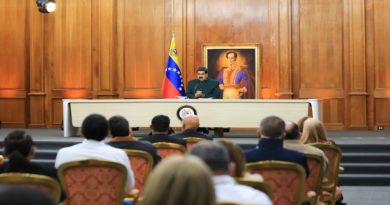 Presidente Nicolás Maduro conmemora el 22 Aniversario de la Revolución Bolivariana: Estamos construyendo la nueva historia del Siglo XXI