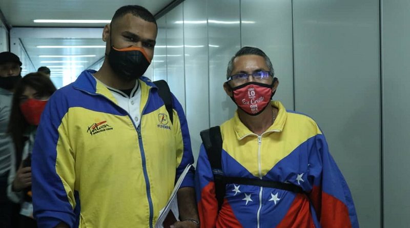 Grupo de 86 connacionales procedentes de Ecuador retornan al país a través del Plan de la Patria