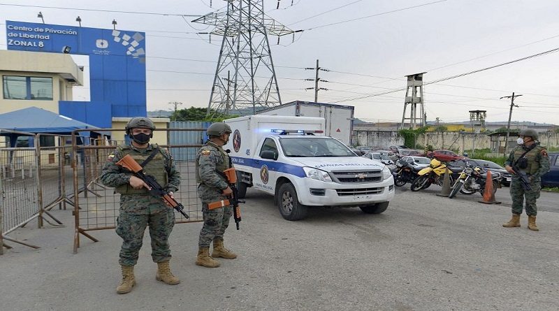 Incrementa a 79 la cifra de reclusos fallecidos en enfrentamientos dentro de cárceles de Ecuador