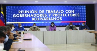 Vicepresidenta Ejecutiva se reunió con protectores y gobernadores revolucionarios para evaluar agenda del Plan Carabobo 200