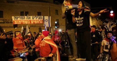 Israelíes protestaron otra vez en las calles exigiendo la renuncia de Netanyahu