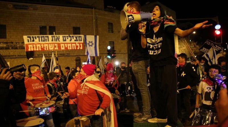 Israelíes protestaron otra vez en las calles exigiendo la renuncia de Netanyahu