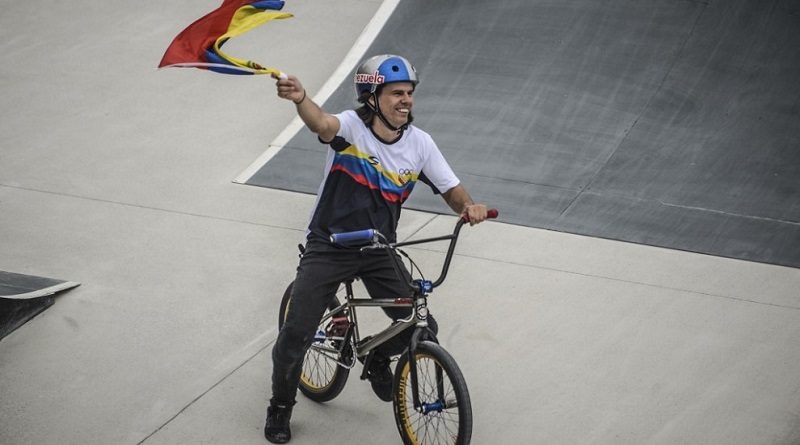 Daniel Dhers logra tercer lugar en competencia de BMX O Marisquiño 2021 en España