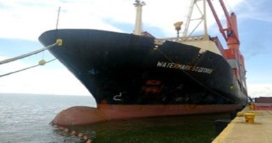 Seniat supervisa llegada de 3 mil 233 toneladas de mercancía al puerto de Maracaibo
