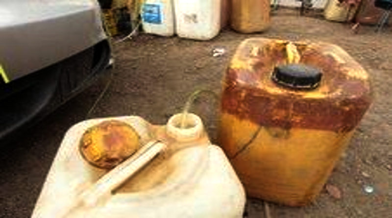 Tres hombres fueron privados de libertad por contrabando de 1.100 litros de combustible en Sucre