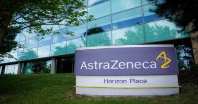 Comité científico canadiense insta a suspender inmunización con vacuna AstraZeneca en personas menores de 55 años
