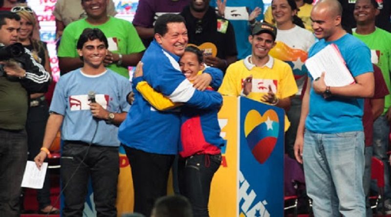 ¡Juntos Es La Cosa!: Presidente Maduro reconoce compromiso y lealtad de la juventud revolucionaria al legado del Comandante Chávez