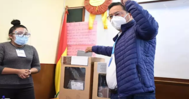 Morales y Arce saludan las elecciones como un ejemplo de restitución del sistema democrático en Bolivia