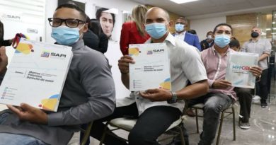 Formalizan y dan impulso financiero a emprendedores del servicio de entregas a domicilio