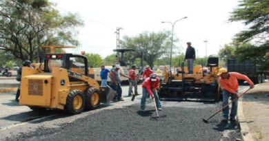 Carpeta asfáltica de vías interurbanas rehabilitada en Lara