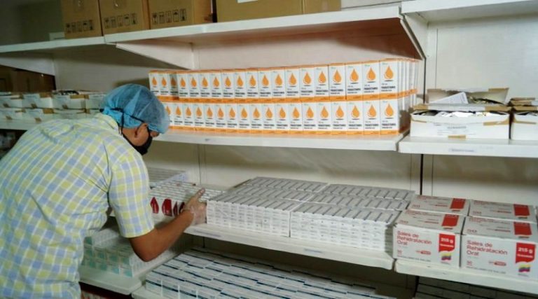 Inaugura farmacia comunitaria “Andrés Eloy Blanco” en Barinas