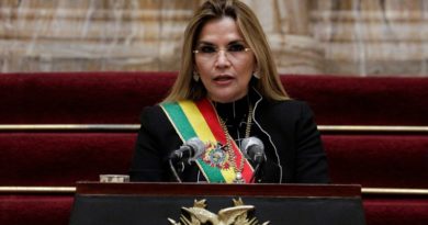 Policía de Bolivia captura a la expresidenta de facto Jeanine Áñez
