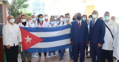 Llegan a Mozambique 39 médicos cubanos para tratar a pacientes COVID-19