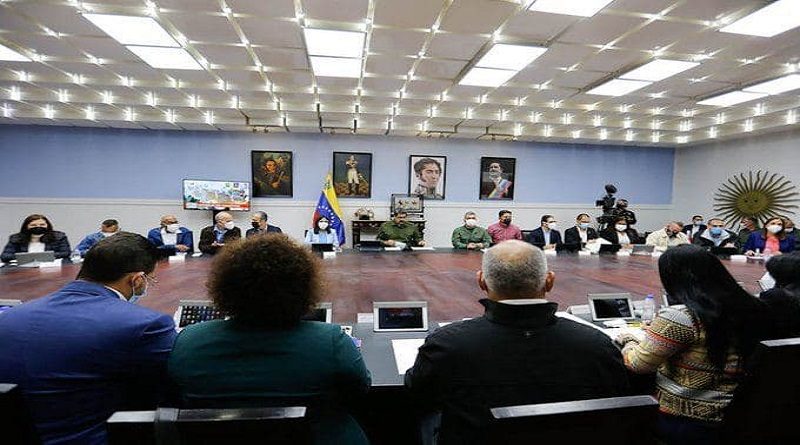 Venezuela seguirá recibiendo vacunas de Rusia y China y próximamente de Cuba