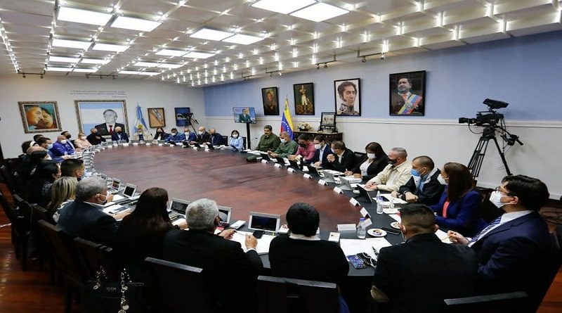 Venezuela seguirá recibiendo vacunas de Rusia y China y próximamente de Cuba