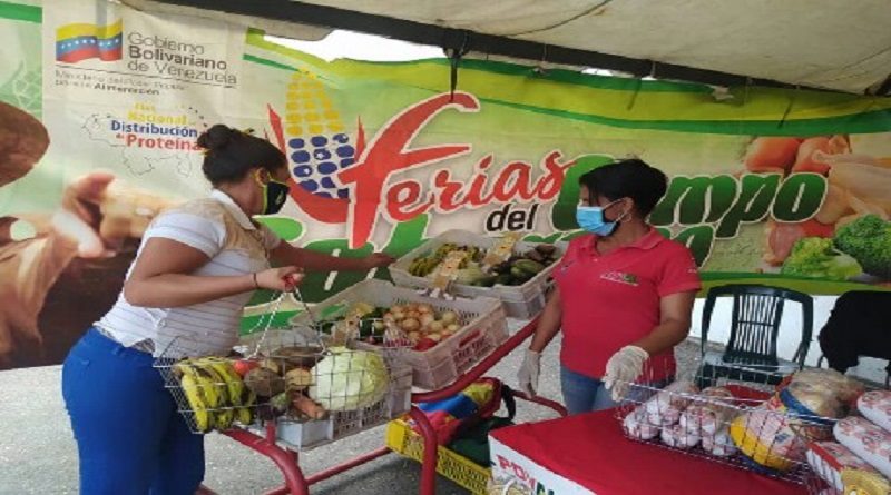 Pdval realiza Feria del Campo Soberano para atender a más de 100 familias del municipio Maturín en Monagas