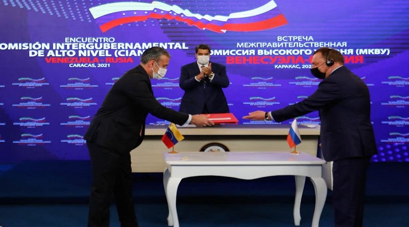 12 documentos firmados para 10 años | Presidente Maduro agradece compromiso de Rusia para incrementar suministro de vacunas Sputnik V a Venezuela
