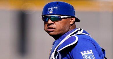 Salvador Pérez renovó por cuatro temporadas con los Reales de Kansas City