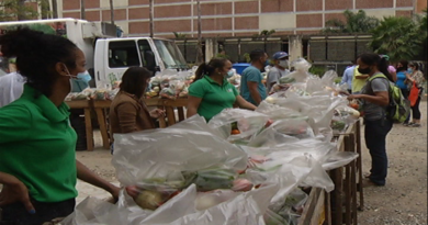 Ministerio de Agricultura Urbana atiende a sus trabajadores con una Jornada Especial de Distribución de Alimentos