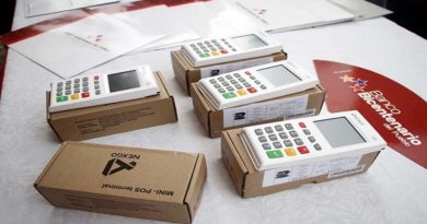 Banco Bicentenario entregó 30 Puntos de Ventas a trabajadores turísticos de la parroquia Caruao en La Guaira