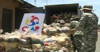 Entregan semillas y bioinsumos para fortalecer los CLAP en el Zulia