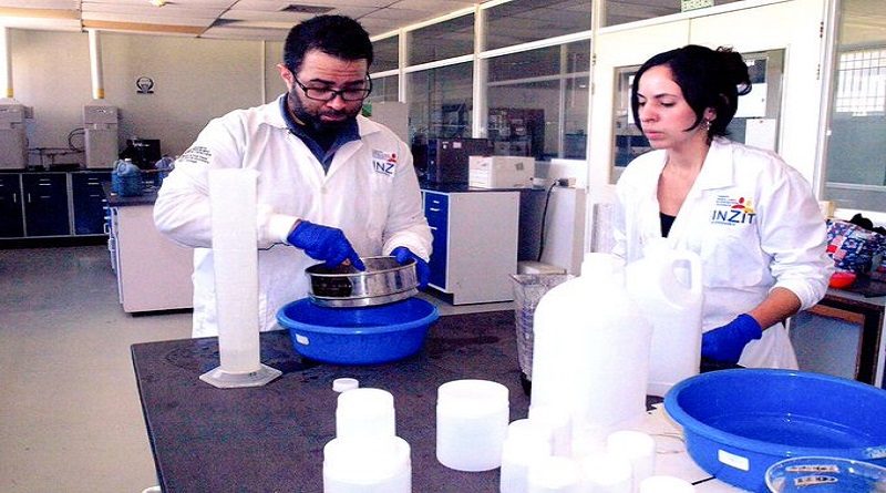 Científicos del Inzit usan nanotecnología para eliminar colorantes sintéticos en efluentes de aguas industriales