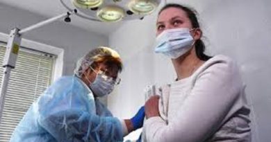 OMS pide reforzar liderazgo de mujeres durante COVID-19