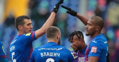 Salomón Rondón guió triunfo del CSKA de Moscú 2-0 sobre el Akhmat Grozny