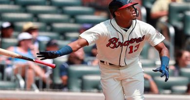 Ronald Acuña Jr. conectó su jonrón número 17 de la temporada y se ubica como líder en ese departamento