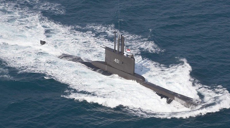 Armada indonesia pierde contacto con submarino con más de 50 personas a bordo