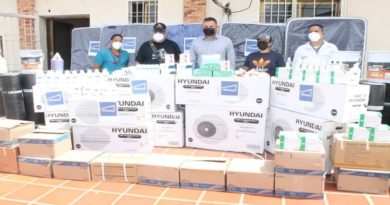 CorpoAnzoátegui entrega insumos médicos y materiales para mejorar instalaciones en CDI "Pedro Urbina