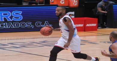 Broncos de Caracas se impuso 80-71 ante Brillantes de Maracaibo