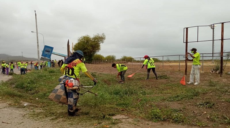 Desplegadas Cuadrillas de Carabobo Te Quiero para el mantenimiento en tramo La Sorpresa – Muelles de Puerto Cabello
