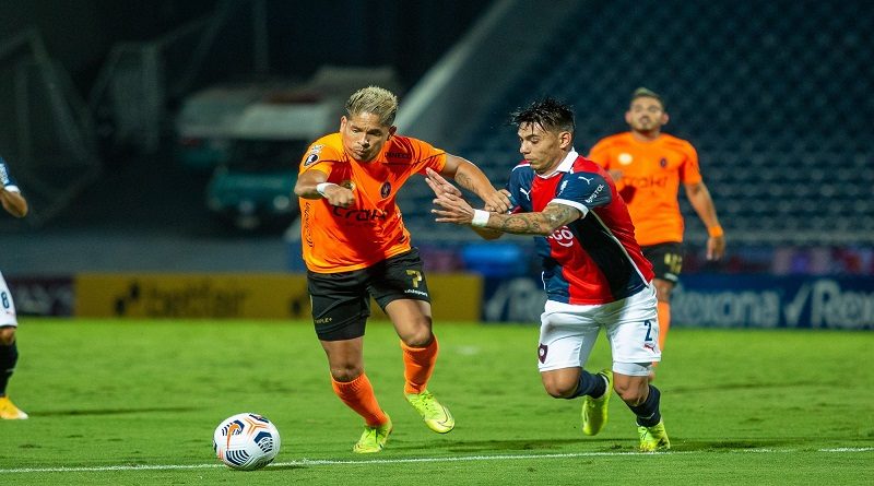 Deportivo La Guaira sacó un importante empate ante Cerro Porteño de Paraguay