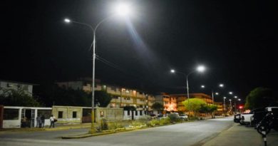 Gobierno Bolivariano dota con iluminarias LED al sector Bebedero del estado Sucre