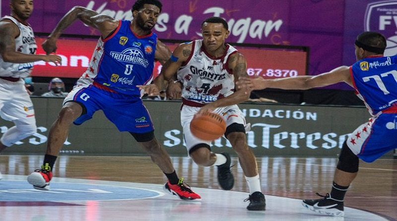 Gigantes derrotó a los Trotamundos y se mete en la pelea