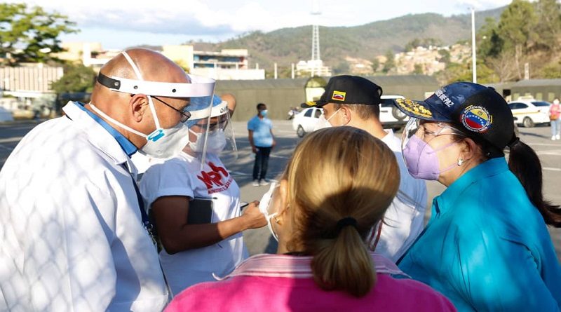 Gobierno nacional supervisa instalaciones del Poliedro de Caracas para fortalecer la atención a pacientes COVID-19