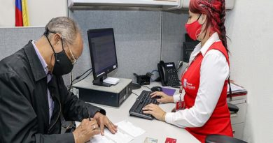 Banco del Tesoro entregó más 6 mil tarjetas de débito a sus pensionados a través de un operativo especial
