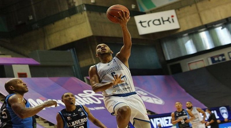 Gladiadores conquistó su cuarta victoria al vencer 70-64 a los Llaneros