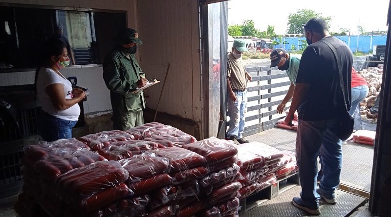 Mercal beneficia a más de 18 mil familias con la entrega de 78 toneladas métricas de proteína animal en Bases de Misiones de Carabobo