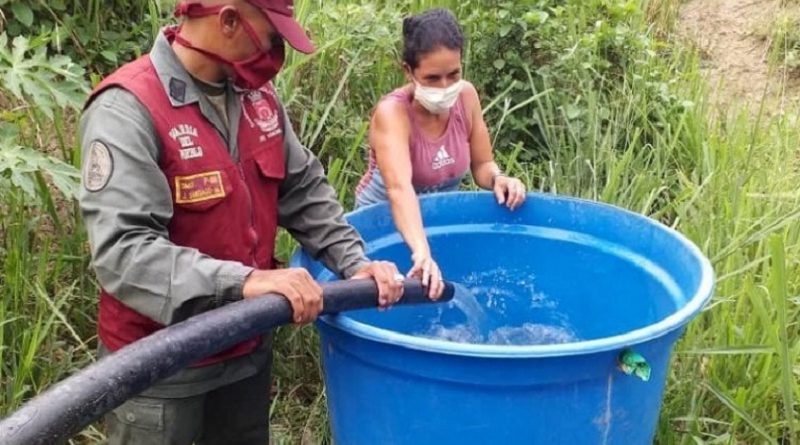 Plan Cayapa suministra agua potable a más de 780 familias de la comunidad Lagunita El Roble en Lara