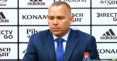 Rafael Dudamel no piensa en renunciar a la "U" de Chile pese a su derrota ante Colo Colo