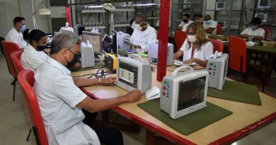 Presidente de Cuba destaca que la creación del Consejo Nacional de Innovación impulsará la gestión gubernamental basada en el conocimiento científico