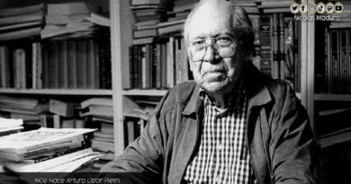 Venezuela conmemora los 115 del natalicio del maestro Arturo Uslar Pietri