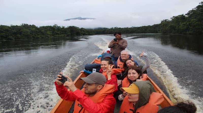 Intercambio comercial con agentes rusos promueven bondades turísticas de Venezuela