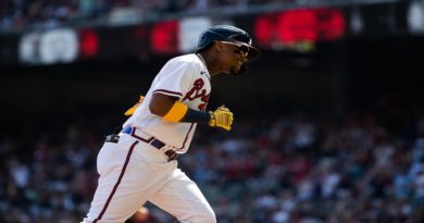 Ronald Acuña Jr. conecta su cuadrangular número 15 y se ubica como máximo jonronero de la temporada