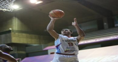 Superliga de Baloncesto | Broncos de Caracas vence 75-71 a Trotamundos de Carabobo en el inicio de las semifinales